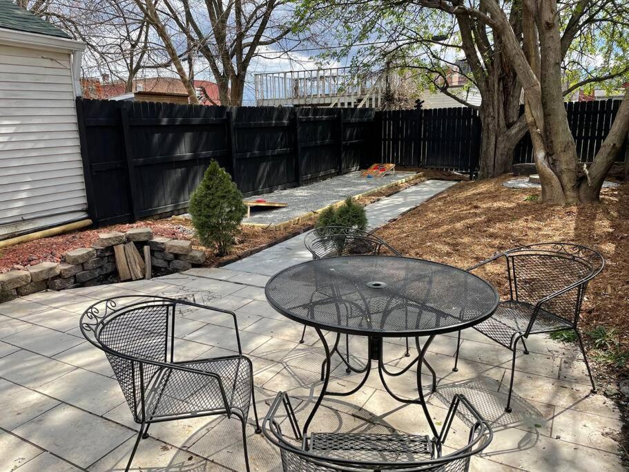 Private Home-Backyard-Parking Near Nulu Downtown لويفيل المظهر الخارجي الصورة